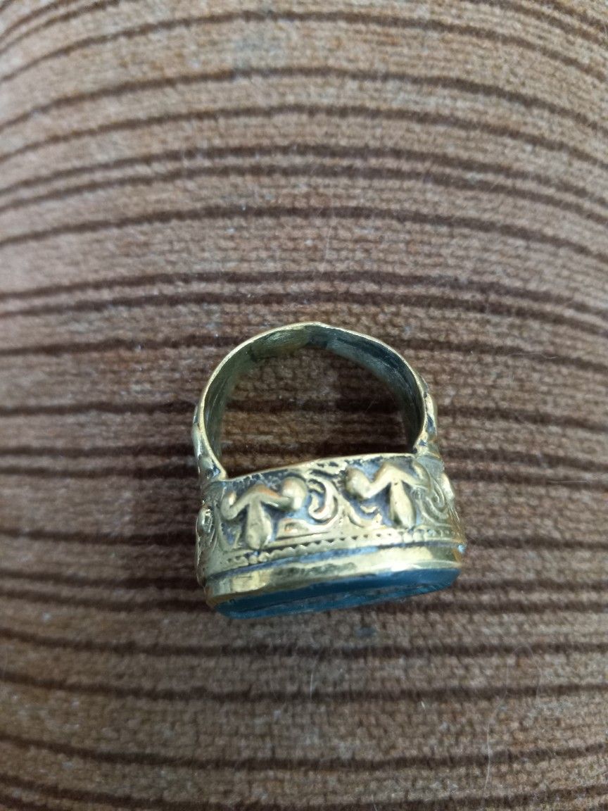 Antique Large Roman Intaglio Ring Bronze Mount Used