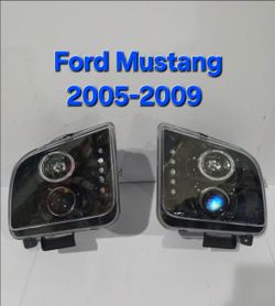 Ford Mustang 2005-2009 Headlights
