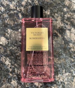 NEW VICTORIAS SECRET PINK BOMBSHELL FINE FRAGRANCE MIST $15!