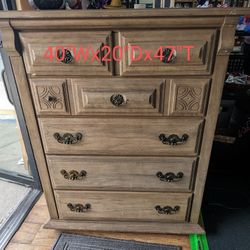 Chest Of Drawers 