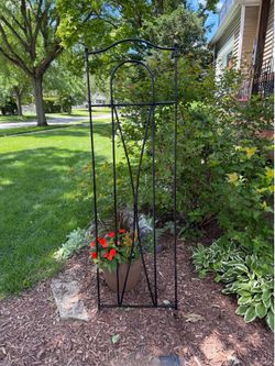 Vintage Ornate Metal Trellis, solid, no rust, 24 wide, 6 feet high, $25