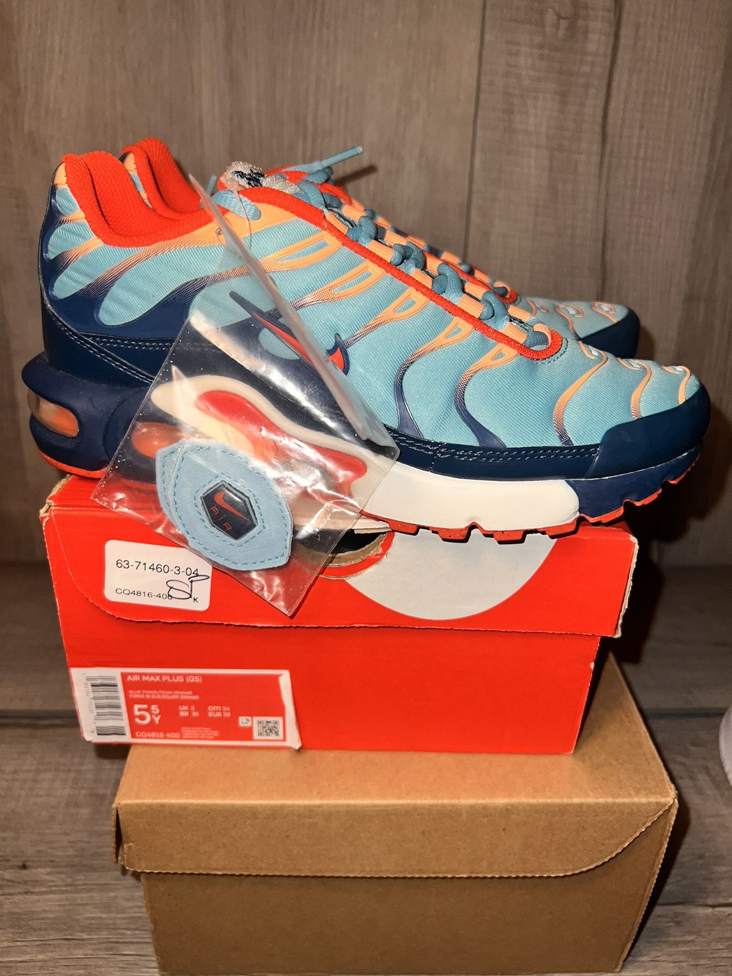 Nike Air Max Plus Size 5.5 GS. New In Box.,New Products : American Fashion Style Bags On Sale