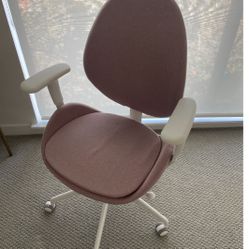 IKEA Office Chair With Armrests 