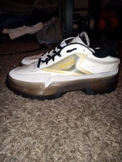 Cardi B Reeboks 9.5