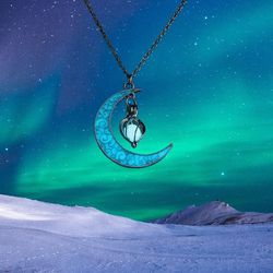 Crescent Moon Silver Glow Necklace Teal Luminance Effect! Beautiful New! 
