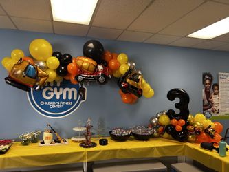 Balloon Garlands 