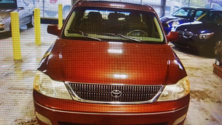 2001 Toyota Avalon XLS 4dr Sedan