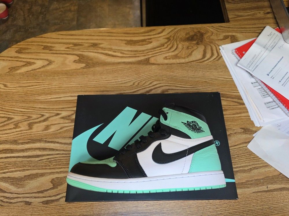 Jordan 1 High , Green Glow