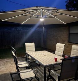 BRAND NEW 11-FT SOLAR LED PATIO UMBRELLA