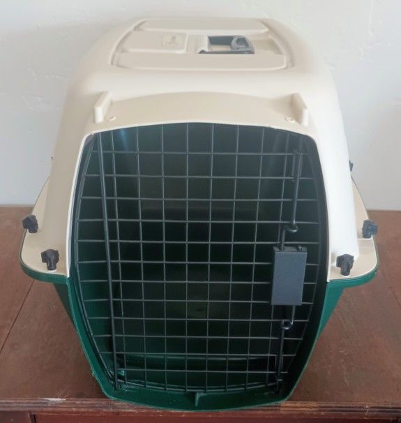 Petmate Ruffmaxx 24 Inch Kennel