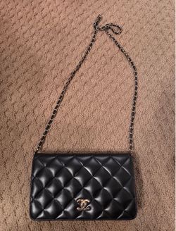 Black crossbody handbag