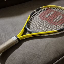 Wilson Federer 19" Junior Tennis Racket For Toddlers, Preschoolers & Kindergarteners - Used But In Great Condition - Great For Starting Off Your Child