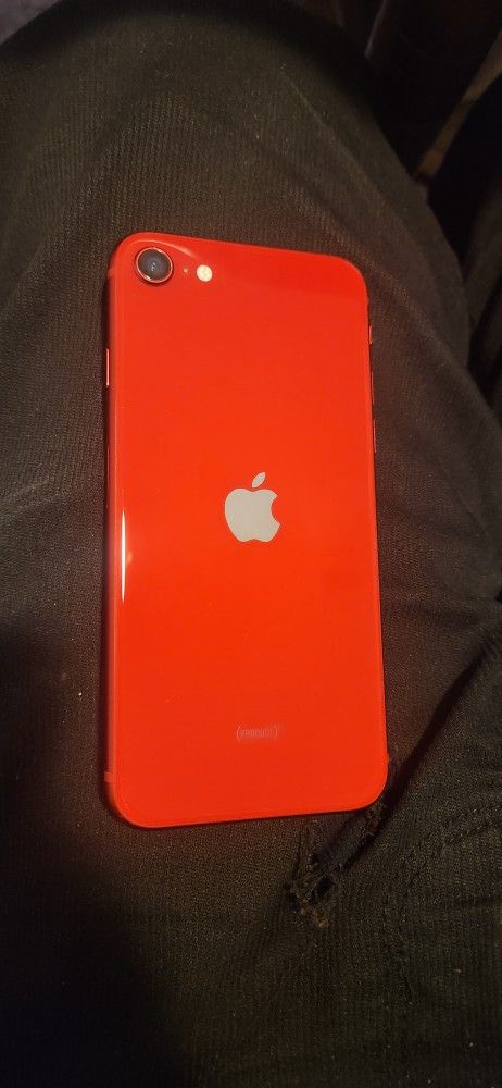 iPhone SE (2nd Gen) Red UNLOCKED