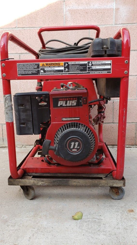 Lincoln Electric Power ARC 5000Generator and ARC Welder for Sale in