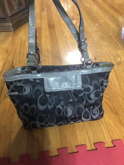 Coach Shoulders Bag