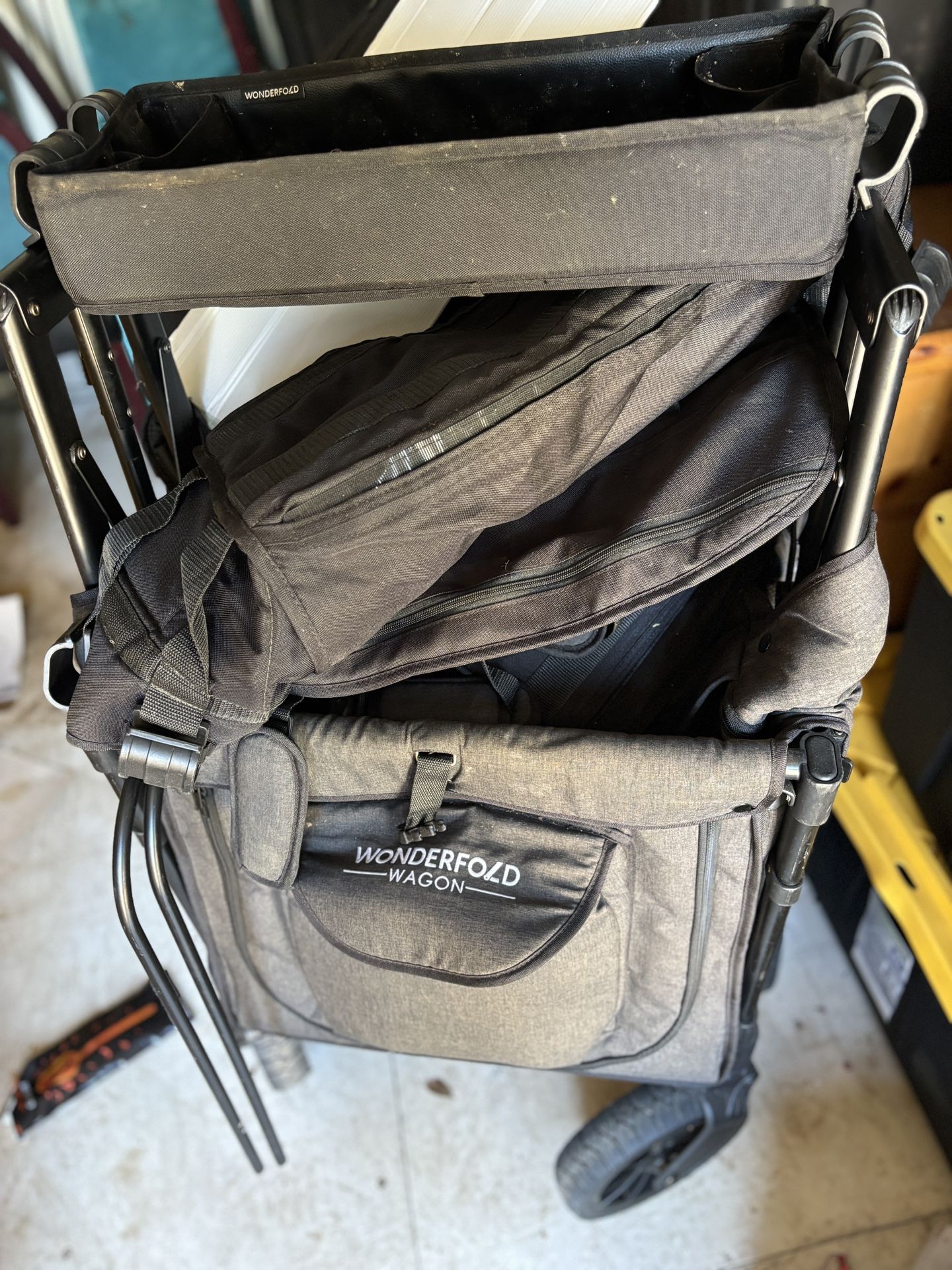 Wonderfold Wagon 4 Seater With Tray