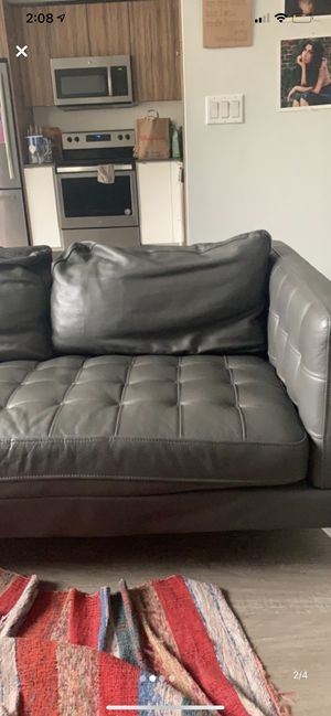 New And Used Grey Couch For Sale In Lynnwood Wa Offerup