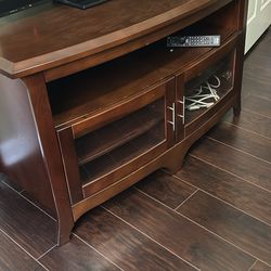 TV Console