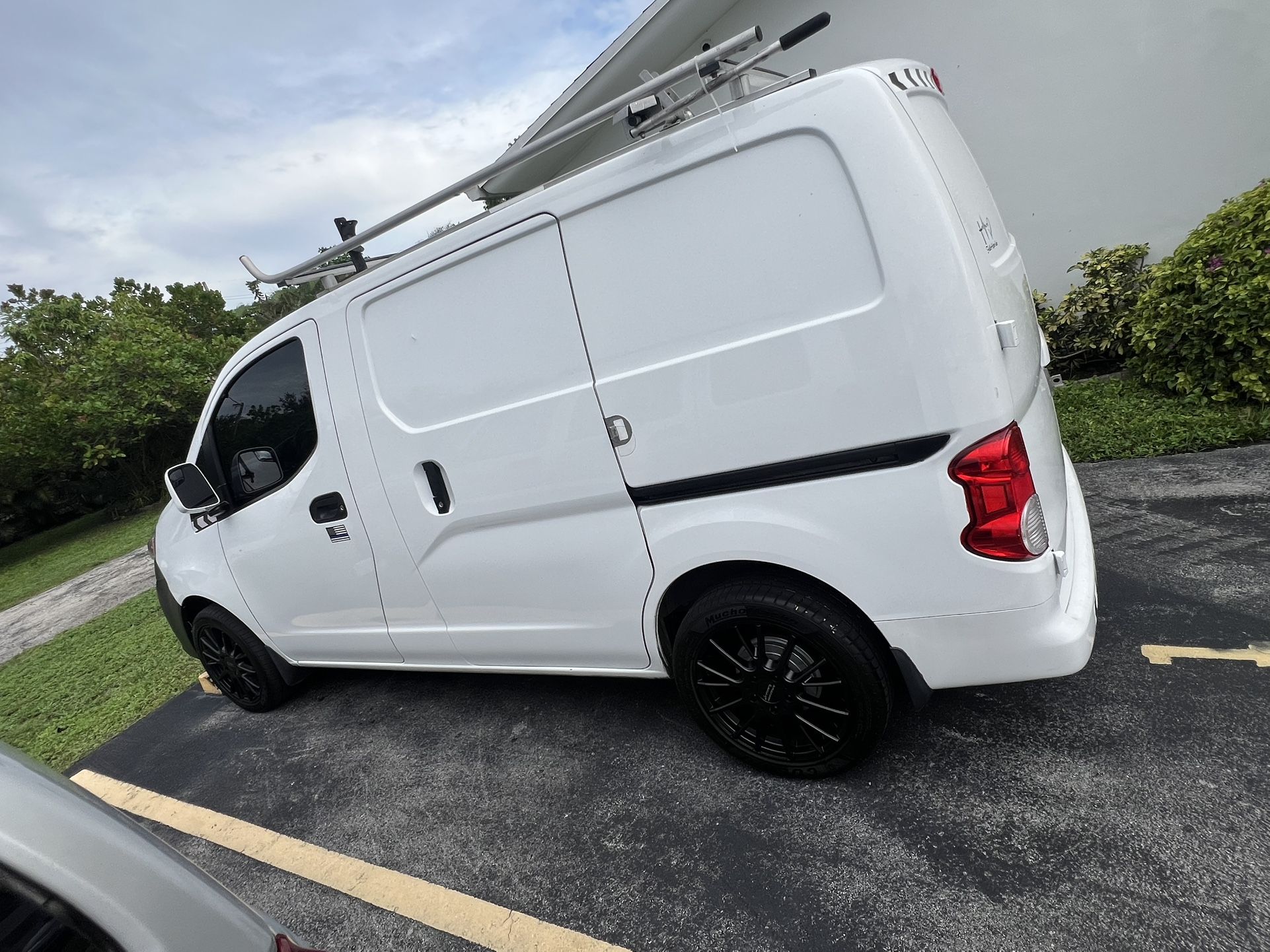 2020 Nissan Nv200