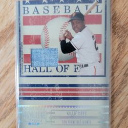 WILLIE MAYS 2005 DONRUSS SIGNATURE SERIES "BASEBALL HALL OF FAME" JERSEY RELIC 