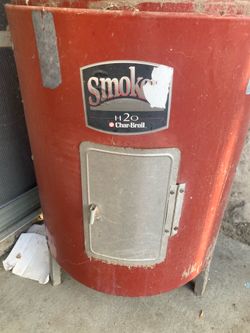 Barbecue smoker