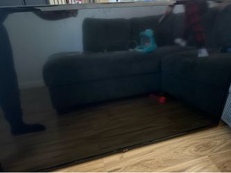 LG 60” TV