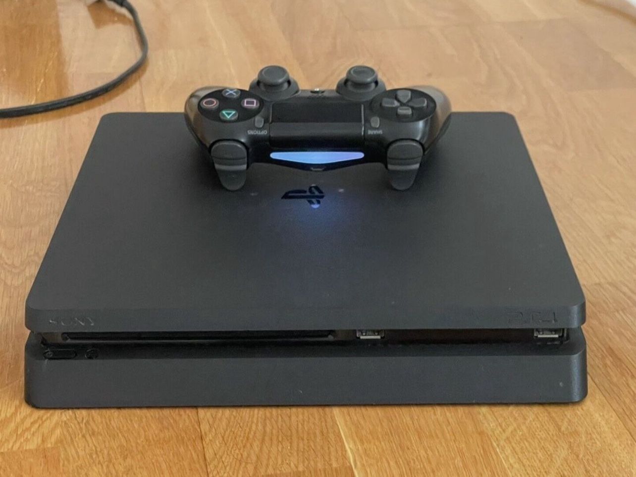 PS4