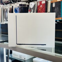 MacBook Air 13in M3 Chip 