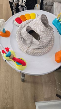 Baby play table