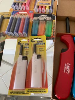 Lot of lighters all new sealed