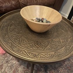 🟡 Decorative Boho Metal Coffee Table – Foldable & Lightweight – $50 OBO