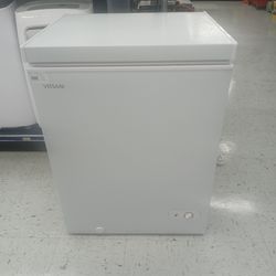 Vissani chest Freezer