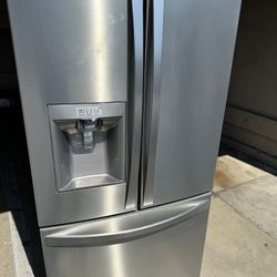 Refrigerator Kenmore 