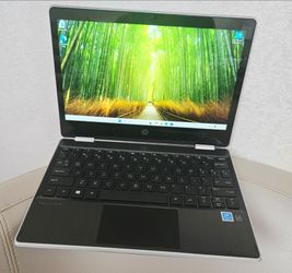 Intel pentium silver 4GB/128 SSD/Touchscreen 2 +1  convertible