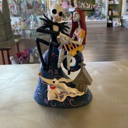 Disney Showcase Nightmare Before Christmas “Spiral Hill’s Romance” Jack And Sally Figurine 6013054