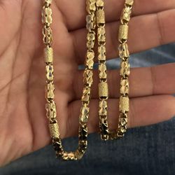 18k Gold Chain 