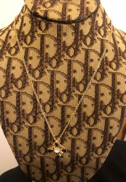 Necklace long new tones golden, serious buyers only