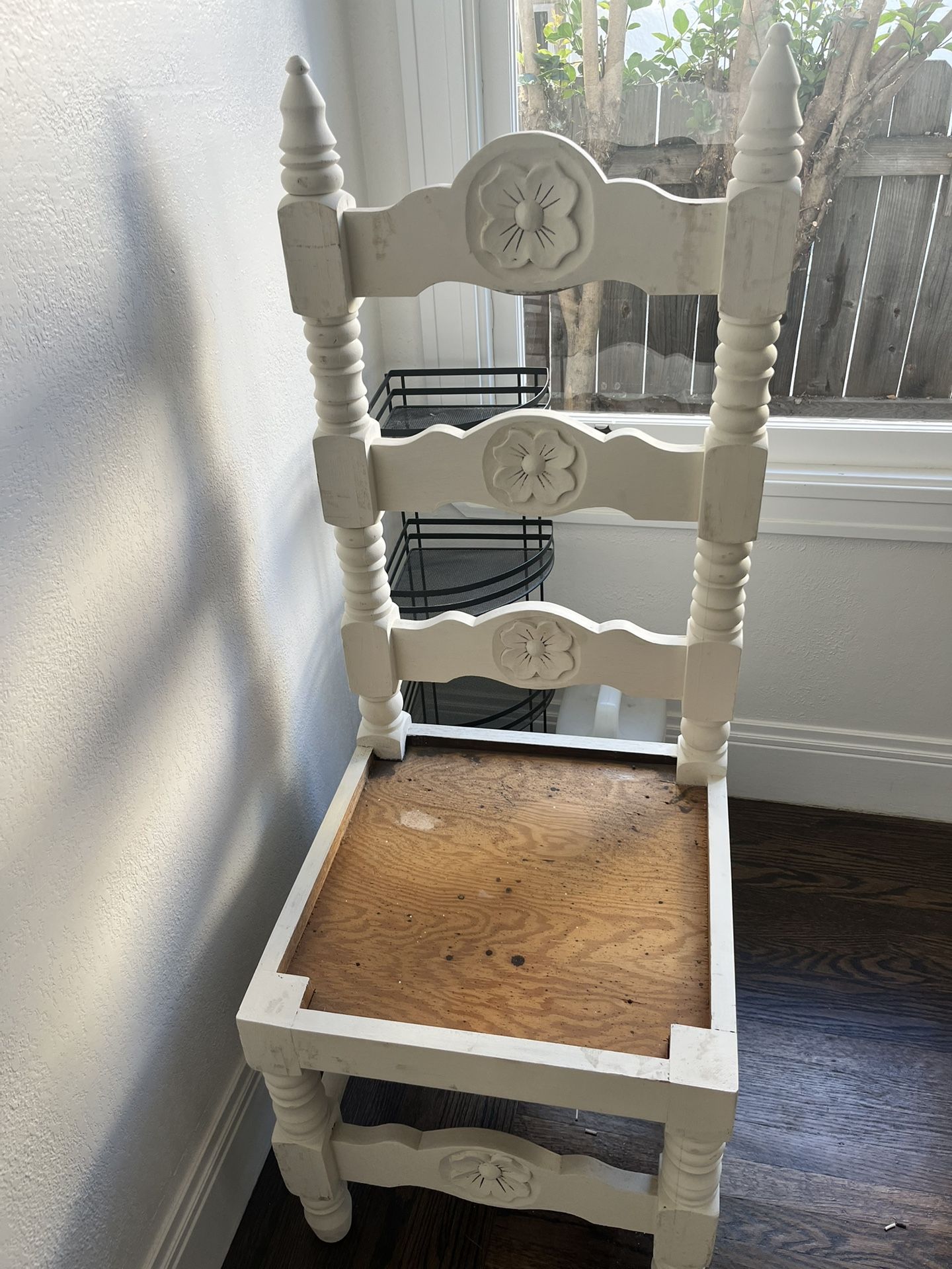 Set Of 4 Spanish/Ladder Back Chairs