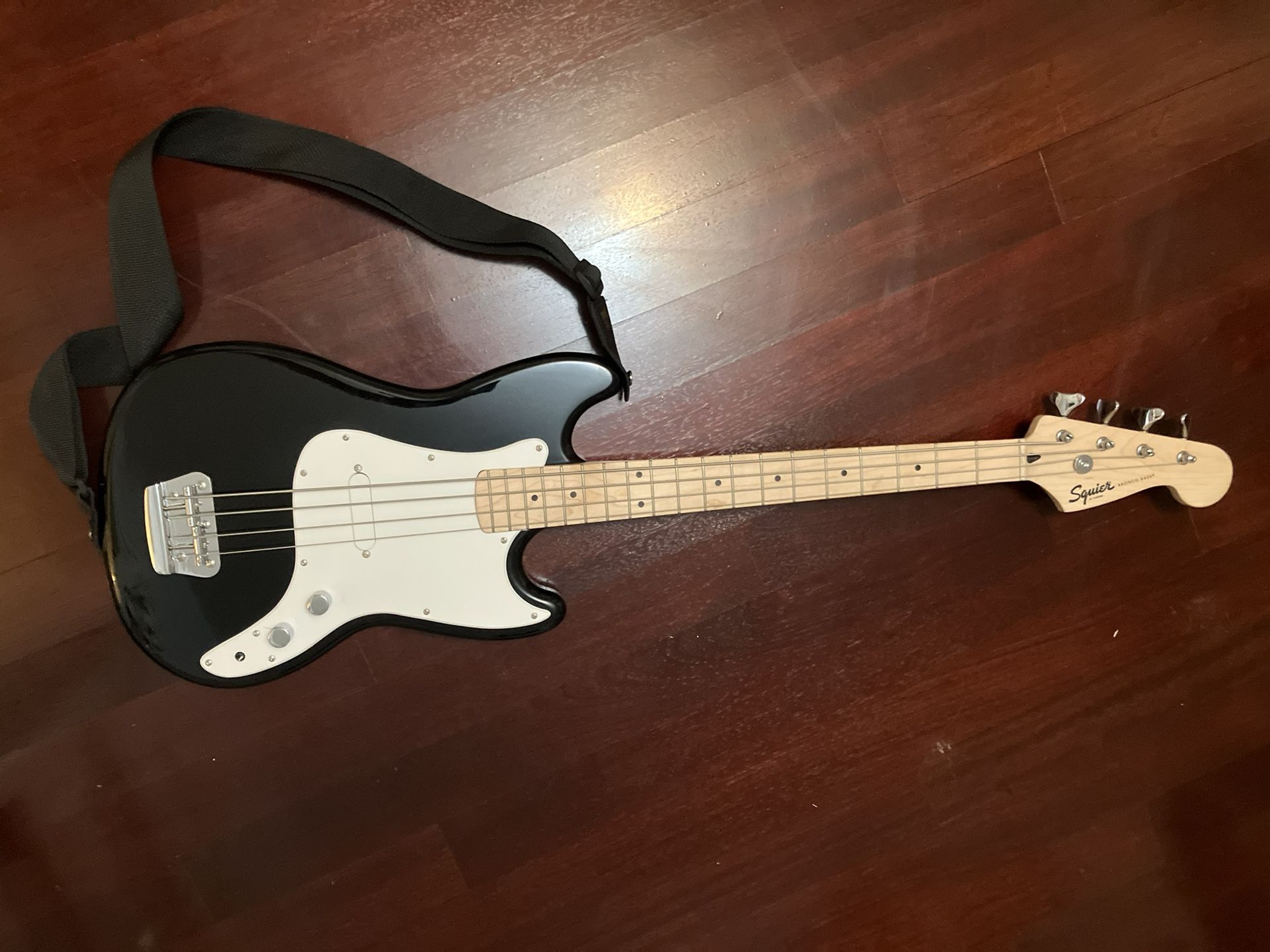 Squire electric bass