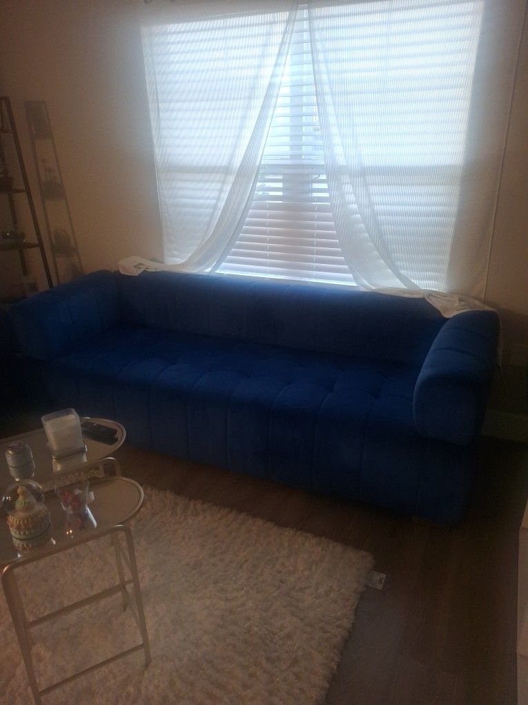 Couch Fir Sale