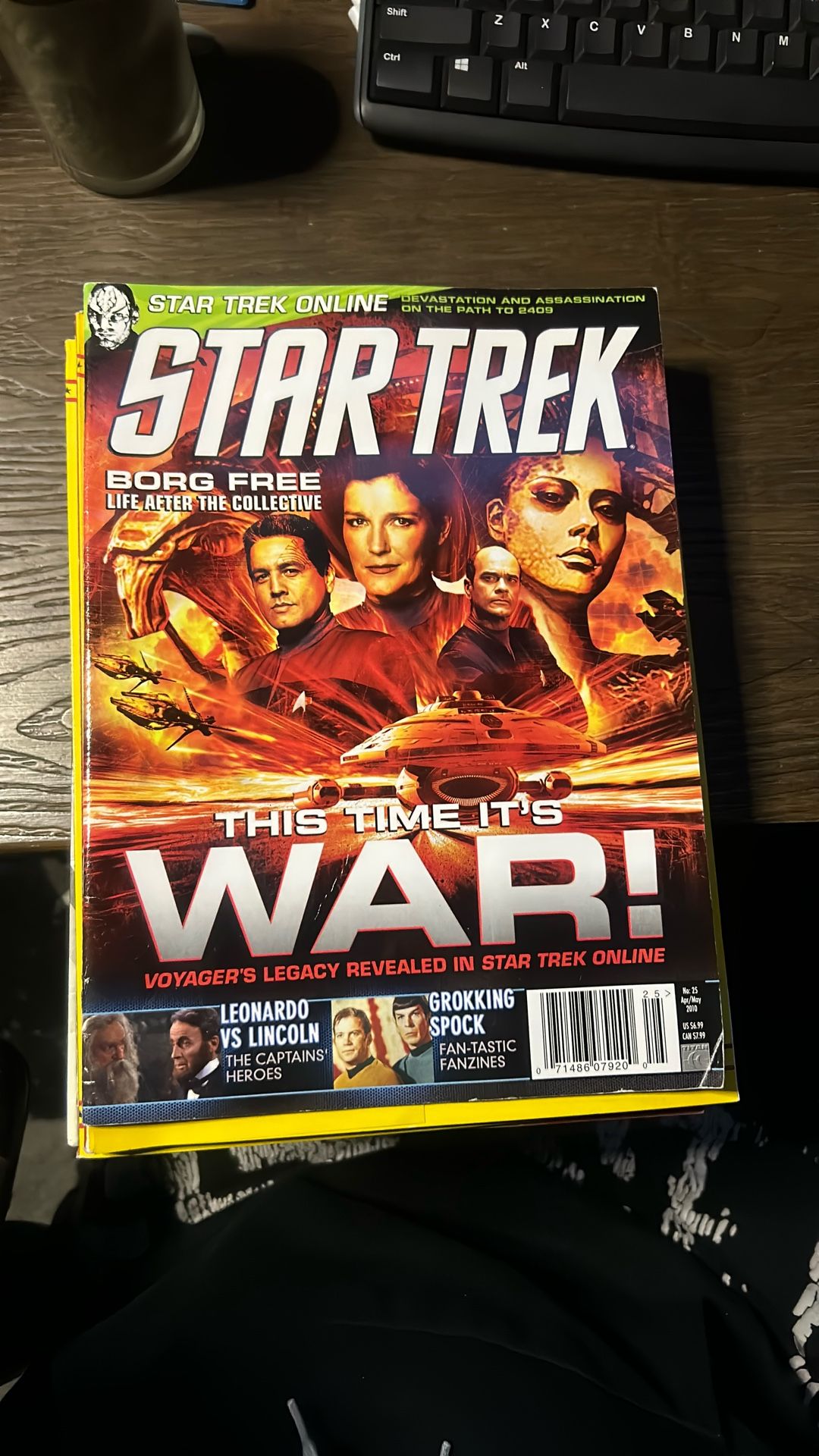 Star Trek Magazine From 2010 No. 25