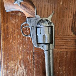  Western Revolver Replica