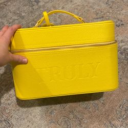 New Truly Travel Case