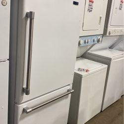 30” Inch Bottom Freezer Fridge