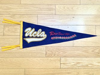 🏈👏🏈 Very Rare 1984 Rose Bowl Pennant (make me an offer)