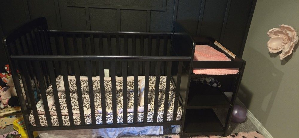 Black Crib With Built In Changing Table