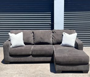 Ashley sectional couch w/chaise