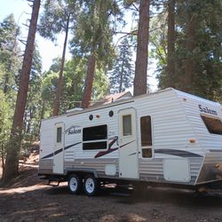 2007 23' Forest River Salem With Slideout