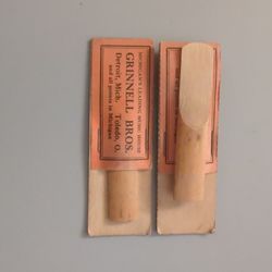 Music Reeds (2)