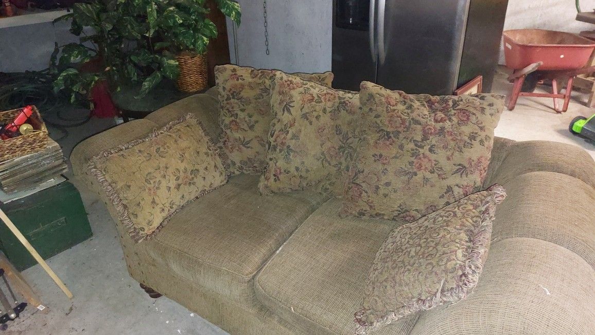 Wed, Couch And Loveseat